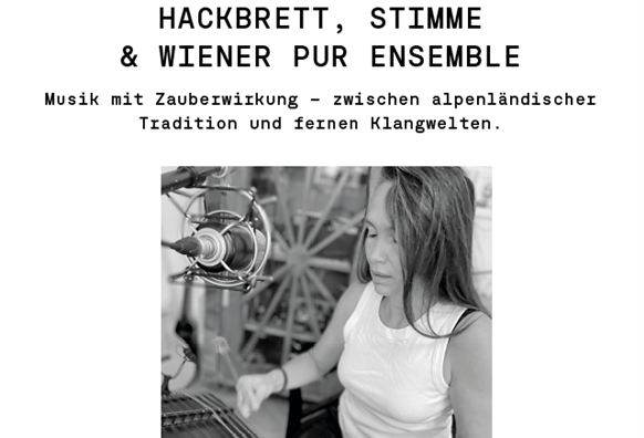 Ein Konzertplakat für "Maria Ma pur" im Cinétheatro Neukirchen. Es zeigt eine Musikerin am Hackbrett mit Informationen zu Datum und Uhrzeit des Events.