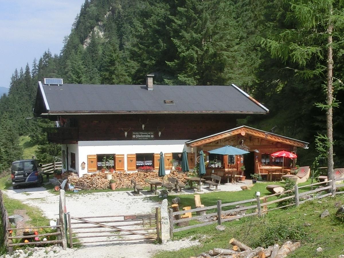 Stockeralm 1.280 m im Untersulzbachtal