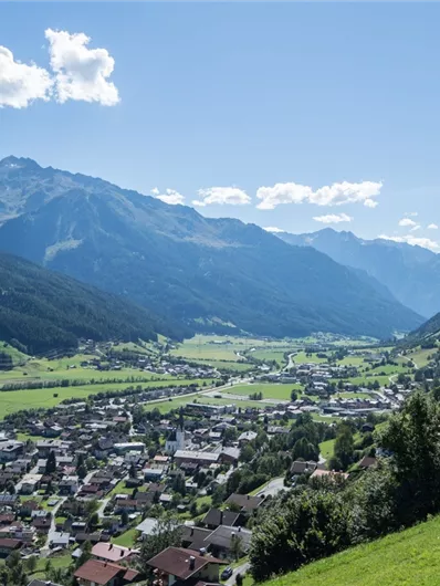 Blick auf den Smaragdwanderweg
