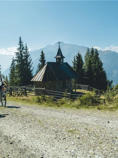 Neukirchen: 3F Ambrosiuskapelle