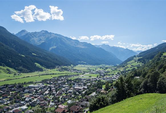 Blick auf den Smaragdwanderweg