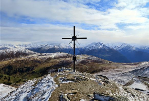 Neukirchen: Bergstation Wildkogelbahn - Frühmesser - Steineralm